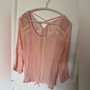 Maurices Pale Pink Gauze & Lace BOHO top - Size Large